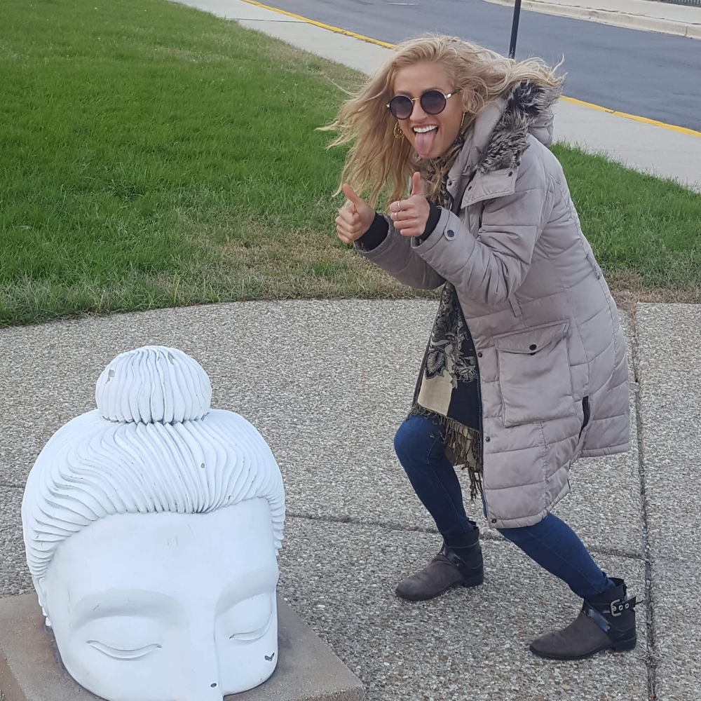 Meet your Posher, Charisma